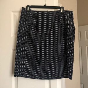 Tommy Hilfiger Navy and White Skirt NWT